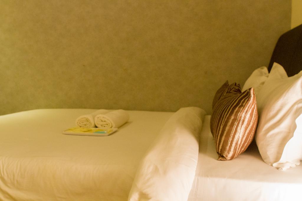 ג'והור בהרו Mood Hotel חדר תמונה