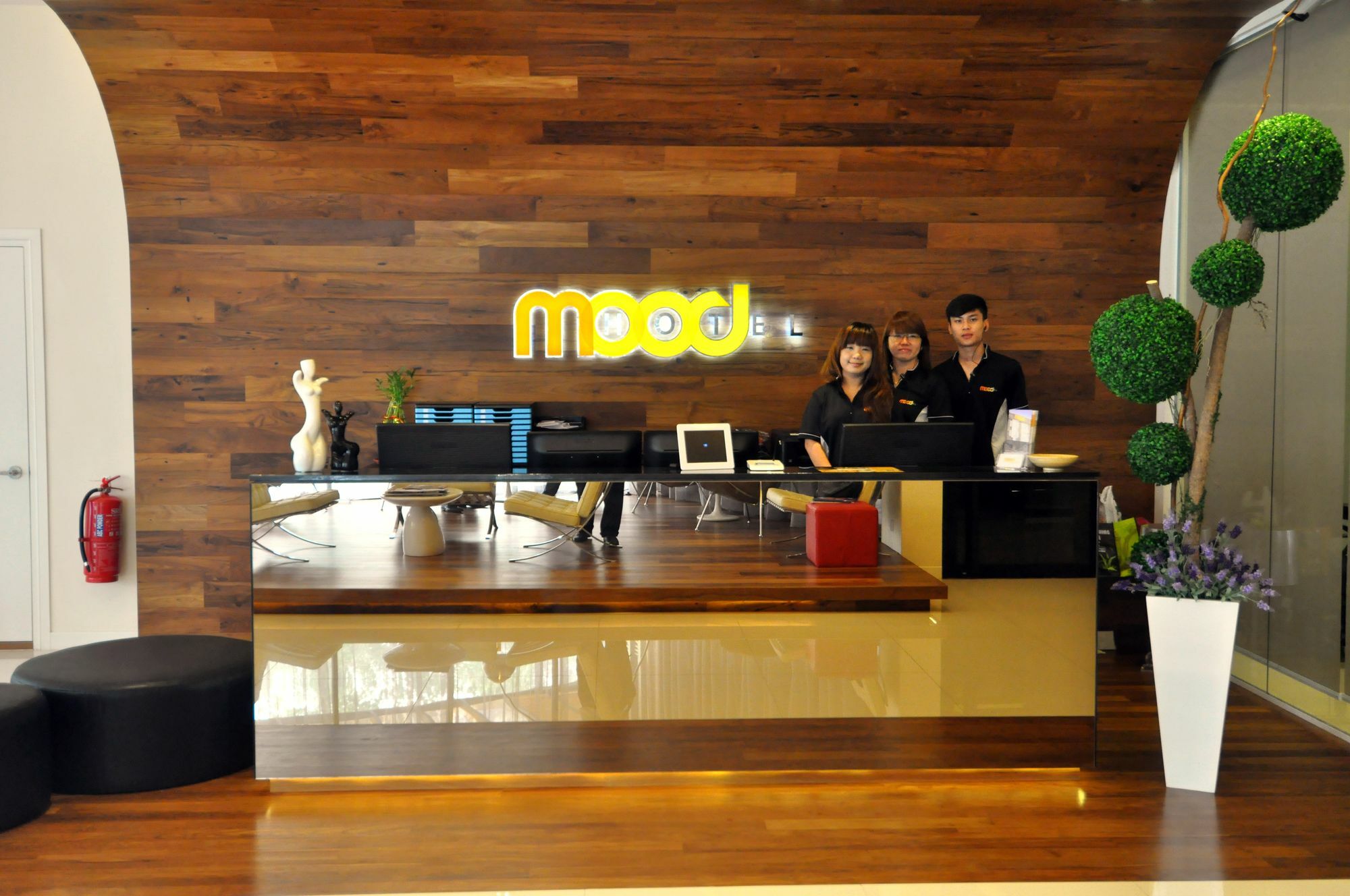 ג'והור בהרו Mood Hotel מראה חיצוני תמונה