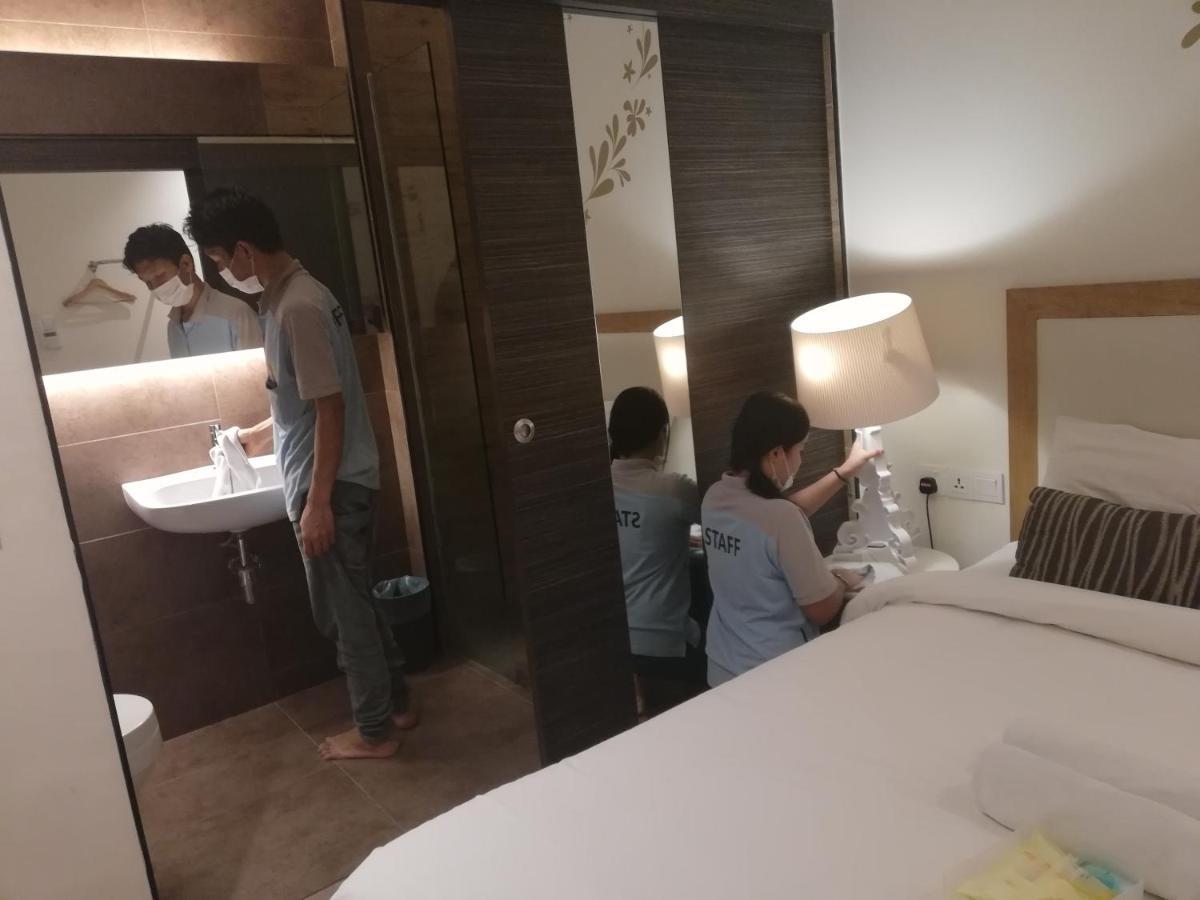 ג'והור בהרו Mood Hotel מראה חיצוני תמונה